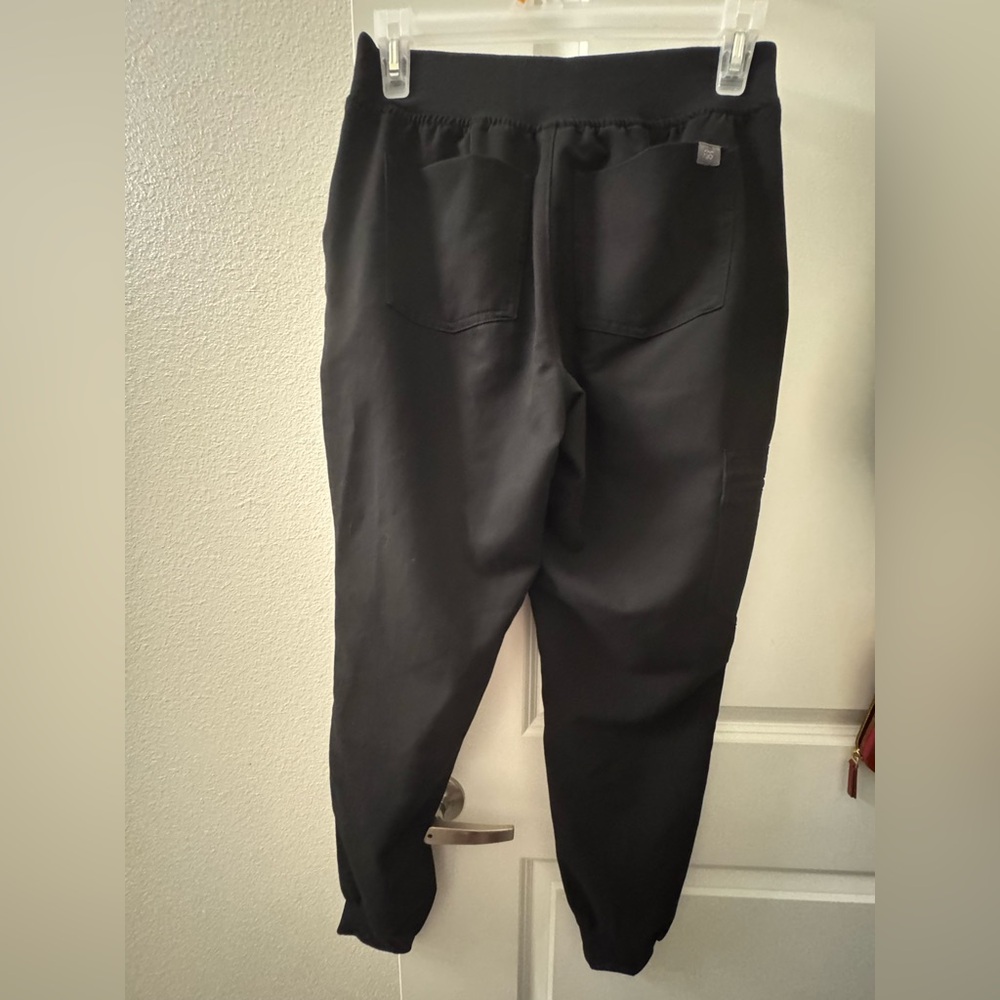 Figs Black Women's Joggers - Picture 3 of 7